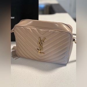 Yves Saint Laurent Lou Camera Bag
